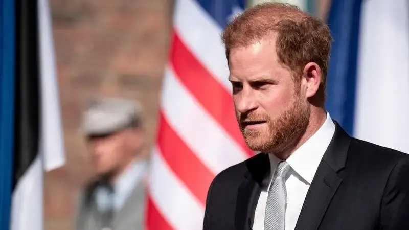 Prince Harry arrives in Germany to open Invictus Games for veterans