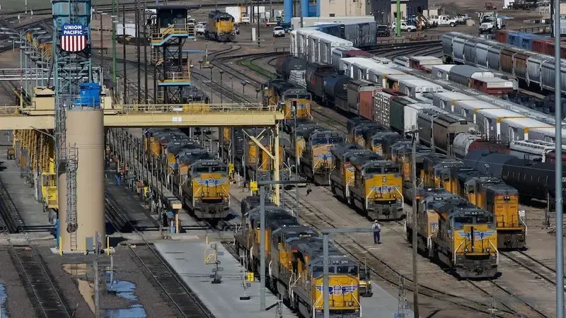 Federal railroad inspectors find alarming number of defects on Union Pacific this summer