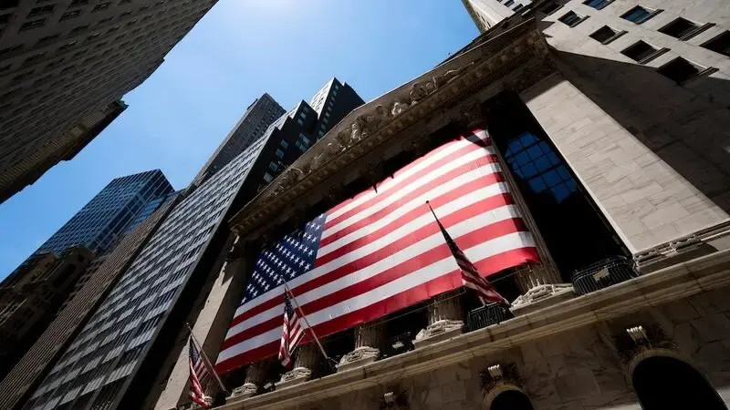 Stock market today: Stocks drop in an ugly day as allure grows to buy a Treasury bill and chill