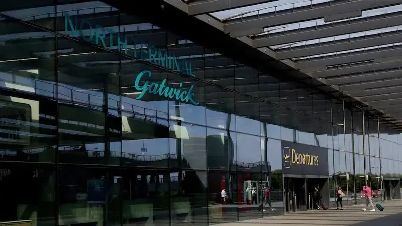 London's Gatwick Airport limits flights this week due to staff illness, including COVID-19