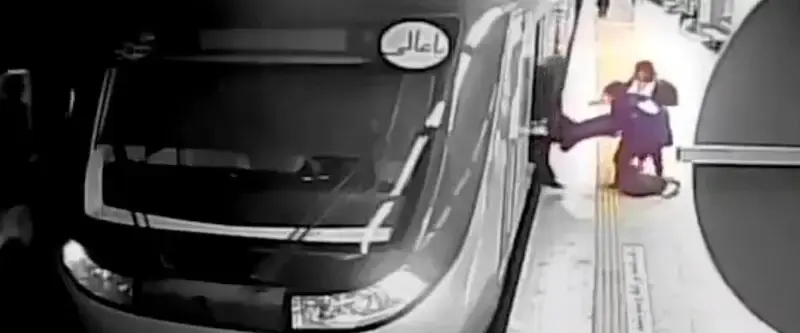 Mysterious injury of teen girl not wearing a headscarf on Tehran Metro sparks anger