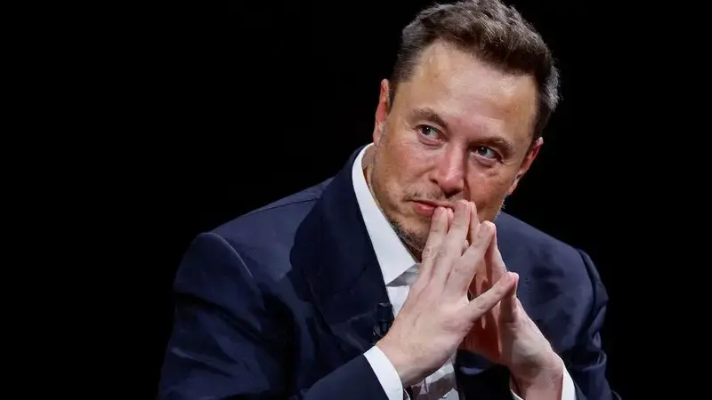 SEC seeks to force Elon Musk to testify in investigation into Twitter purchase
