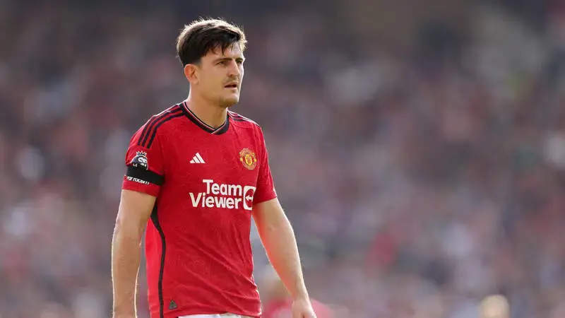Harry Maguire issues Man Utd rallying cry after Brentford comeback