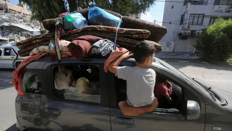 Israel tells a million Gazans to flee south to avoid fighting, but is that even possible?