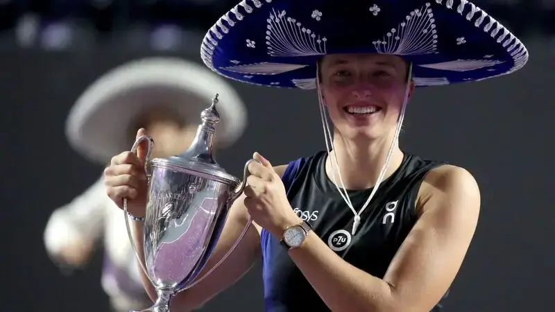 What are the WTA rankings after Iga Swiatek’s victory at the GNP Seguros WTA Finals Cancun?