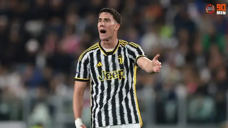 Juventus hopeful Dusan Vlahovic will sign contract extension amid Arsenal and Man Utd interest