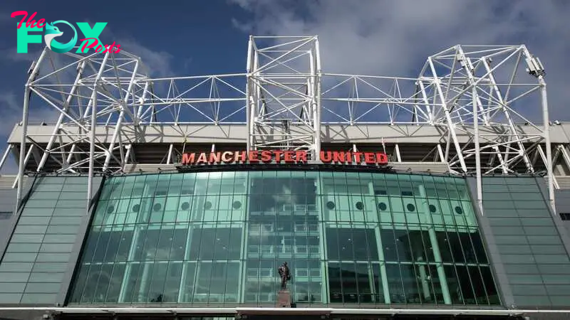 Man Utd receive one star food hygiene rating after raw chicken scandal
