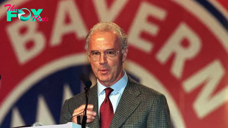 What teams did Franz Beckenbauer coach? What was his coaching record?