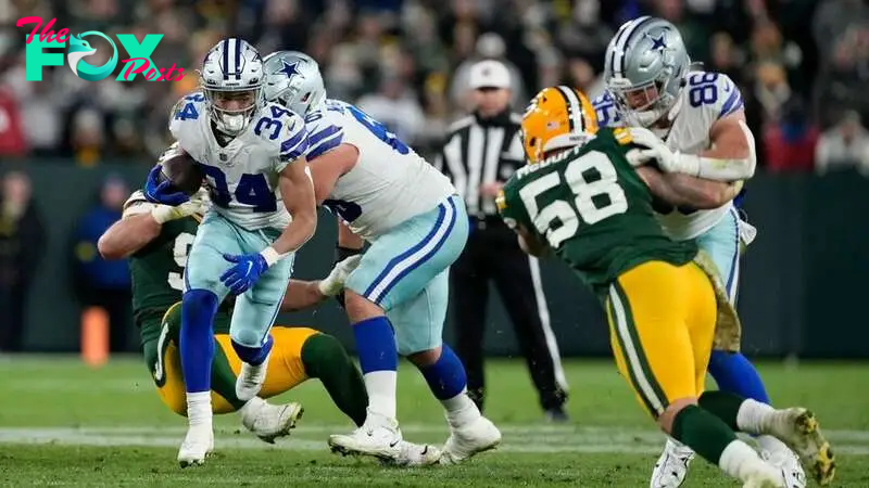 How much do tickets for the Packers - Cowboys NFL Wild Card game cost?