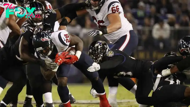 How much do tickets for the Texans - Ravens NFL Divisional Round game cost?
