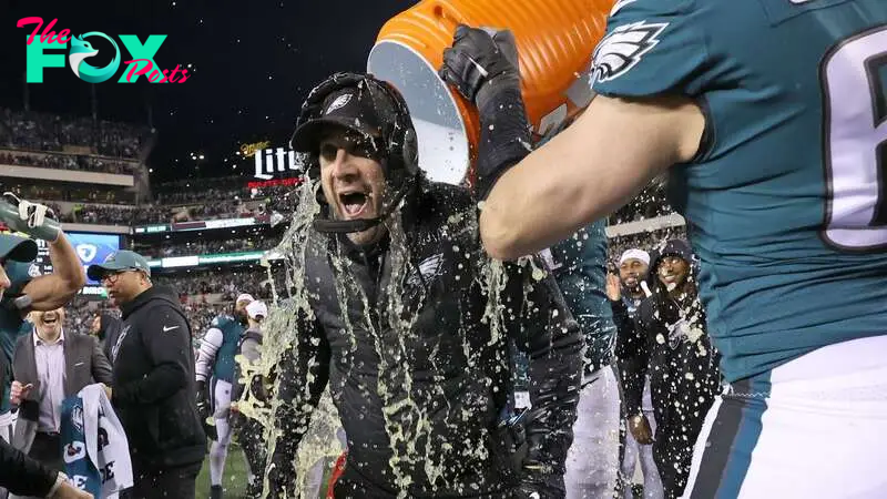 Super Bowl 2024: What is the origin of the Gatorade shower? What color has appeared the most times?
