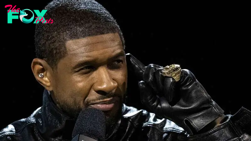 Which NFL team is Super Bowl Halftime Show performer Usher a fan of?