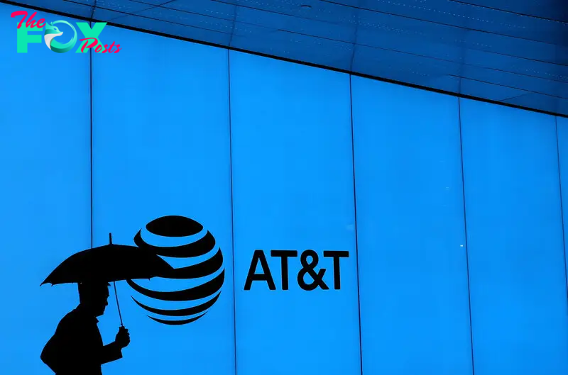 What to Know About the Cellular Outages Happening Across the U.S.