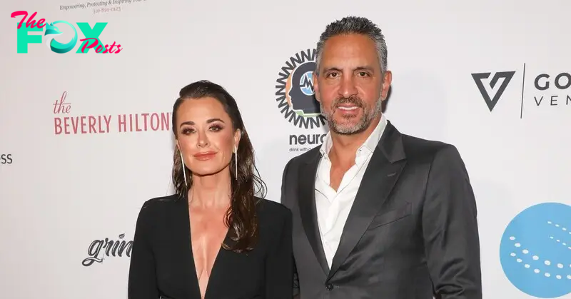 Are Kyle Richards and Mauricio Umansky Still Together? ‘RHOBH’ Couple’s Marriage Updates