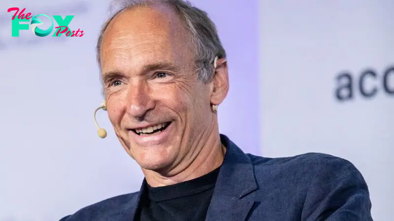 35 years after first proposing the World Wide Web, what does its creator Tim Berners-Lee have in mind next?