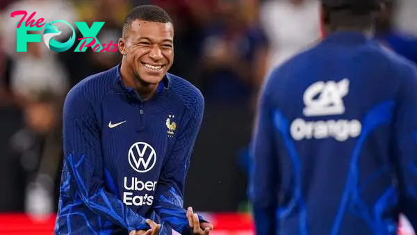 Kylian Mbappe gives cruel response after Arsenal fan asks transfer question