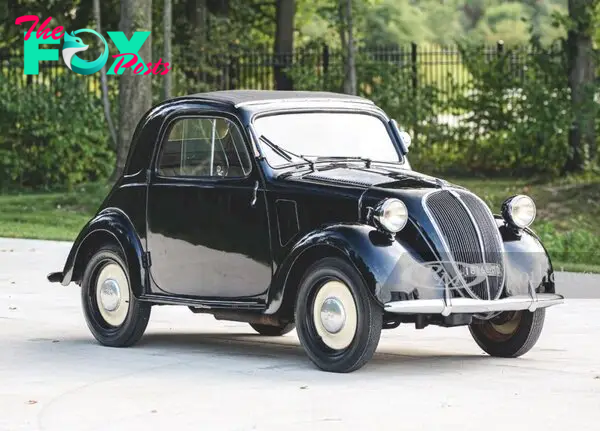 DQ Fiat 500 Topolino: A Petite Automotive Marvel with a Timeless Legacy