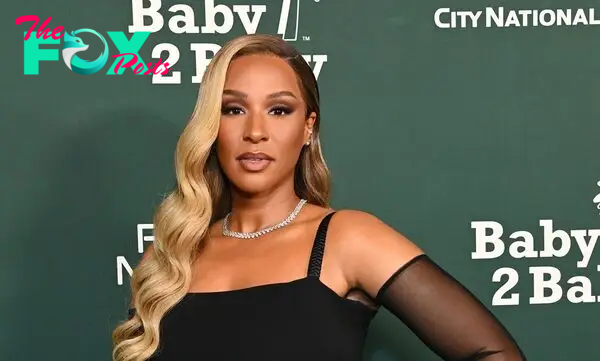 Social Media Reacts To Teaser Clip Of Savannah James’ Podcast 