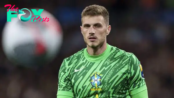 Chelsea joins clubs across Europe in pursuit of Brazil goalkeeper - report