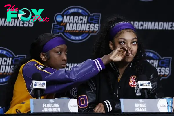 See Flau’jae Johnson Defend Angel Reese After LSU & Iowa Game 