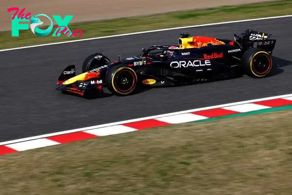 Verstappen explains Lambiase front wing radio message during F1 Japanese GP