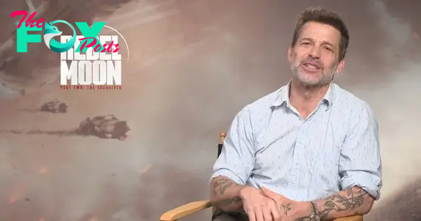 Zack Snyder on Pacing & Expanding a World 