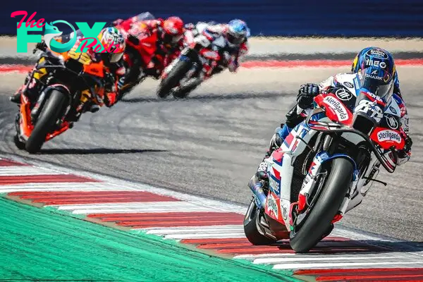 Oliveira reckons MotoGP “looks too easy” on TV now