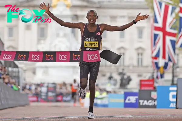 London Marathon: Munyao Wins Men’s Race as Jepchirchir Breaks Women’s-Only World Record