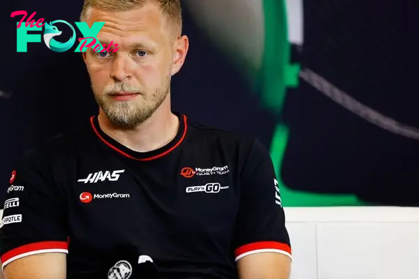 Magnussen feels he's been penalised for driving &quot;outside of some white lines&quot;