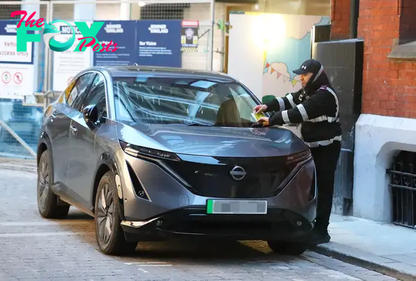 son.Pep Guardiola received his second parking ticket in as many weeks: Man City owner left his car on the yellow line for a long time.