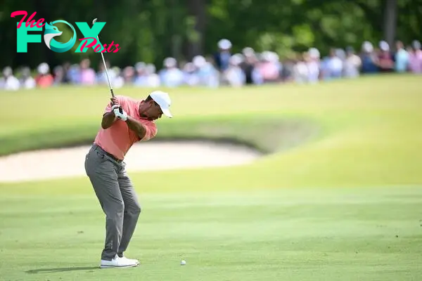 Tiger Woods struggling Friday at the PGA Championship: Will he make the cut?