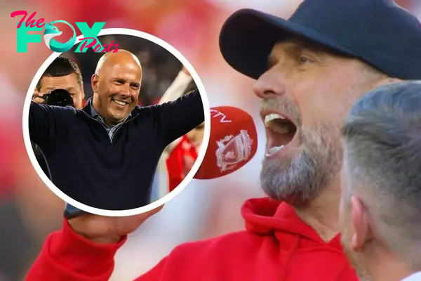 Jurgen Klopp leads Liverpool fans in song for new manager Arne Slot!