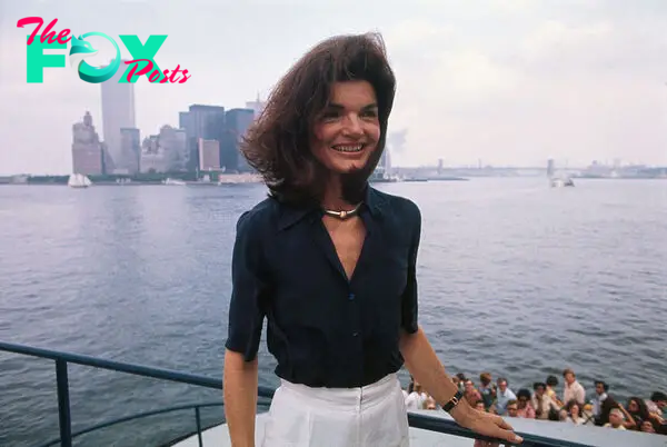 10 Surprising Facts About Jacqueline Kennedy Onassis