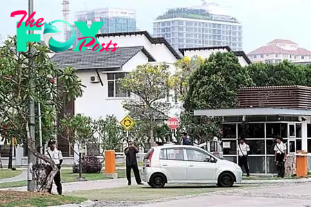 B83.Malaysian police have searched the private residence of flight captain, pilot Zaharie Ahmad Shah.