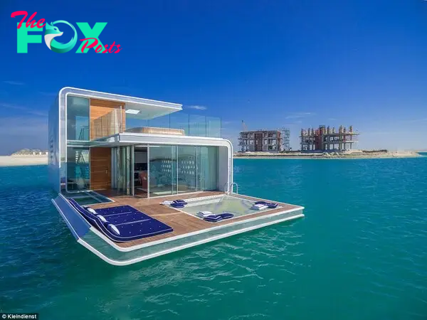 C5/Dubai’s Underwater Oasis: ‘Floating Seahorse’ Villa Revealed with Underwater Bedrooms and Glass-Bottom Hot Tub – Sleep with the Fishes!