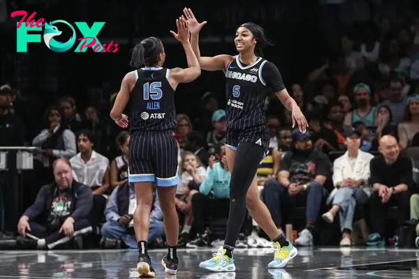 Chicago Sky vs Connecticut Sun Prediction 5-25-24 Picks