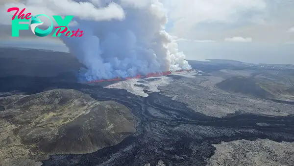 Iceland volcano eruption throws spectacular 160-foot-high wall of lava toward Grindavík