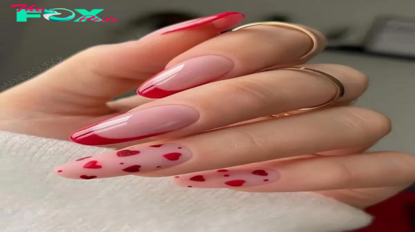 b83.Essential Nail Designs for Romantic Girls: Unveiling the Most Charming and Elegant Styles to Enhance Your Romantic Look