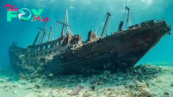 32 haunting shipwrecks from the ancient world