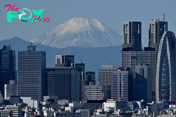 Newly-Built Tokyo Apartments to Be Torn Down for Blocking Views of Mt. Fuji