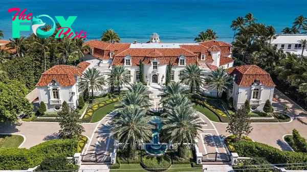 B83.A lavish Palm Beach mansion, constructed just six years ago and purchased for $110 million last year by the Estée Lauder boss, will be torn down and replaced with a new property.