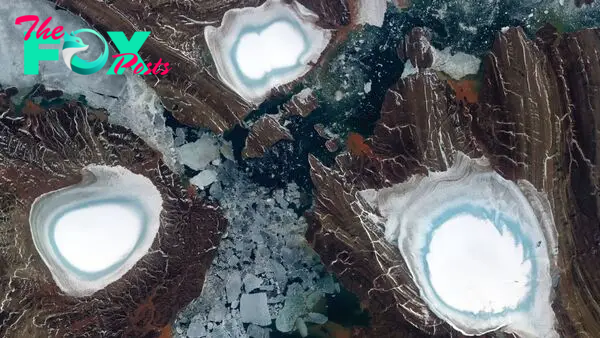 Earth from space: Trio of ringed ice caps look otherworldly on Russian Arctic islands