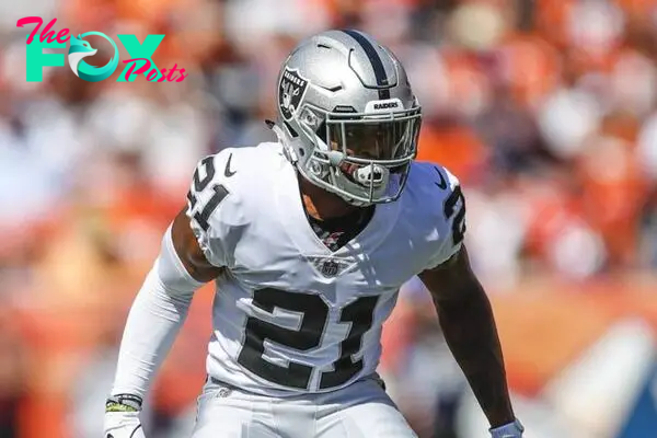 Who are Willie Harvey Jr. and Gareon Conley, the UFL players signed by the Dallas Cowboys?