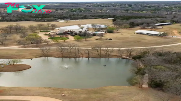 B83.Mike Gundy’s ranch-style home in Stillwater, Oklahoma, is valued at $8 million.