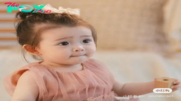 Beautiful little princess: Attract hearts with her carefree smile and charismatic charisma