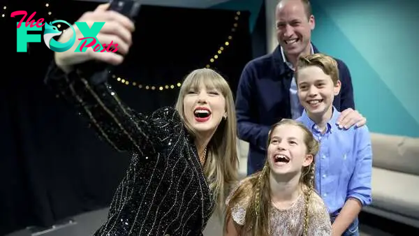 Taylor Swift clicks selfie with Prince William at London concert