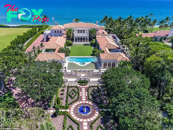 C5/Next door to The Donald! Oceanfront mansion that’s just half a mile from President Trump’s Mar-a-Lago is set to sell for more than $100million – making it Palm Beach’s most expensive home ever!