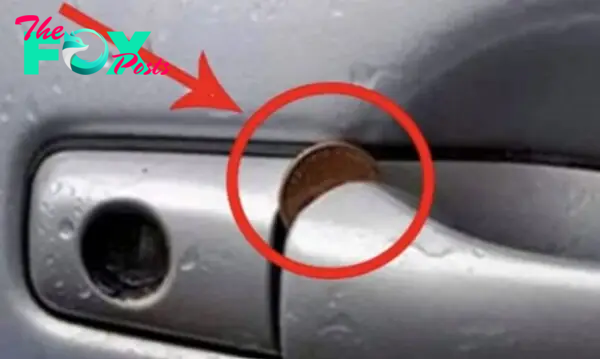 If you see a coin stuck in your car door handle, you’d better call the police