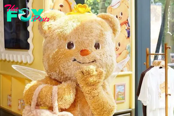 Get to Know Butterbear, The New Internet Sensation and Viral Mascot