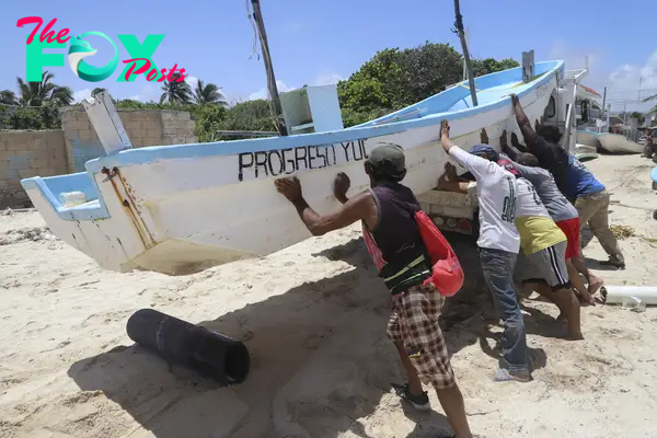 Hurricane Beryl Makes Landfall on Mexico’s Coast Near Tulum